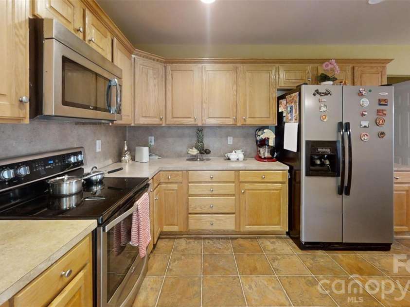 227 Periwinkle Street, Lincolnton, NC 28092.  MLS# CAR4375829, YatesRealty ID 27862. 