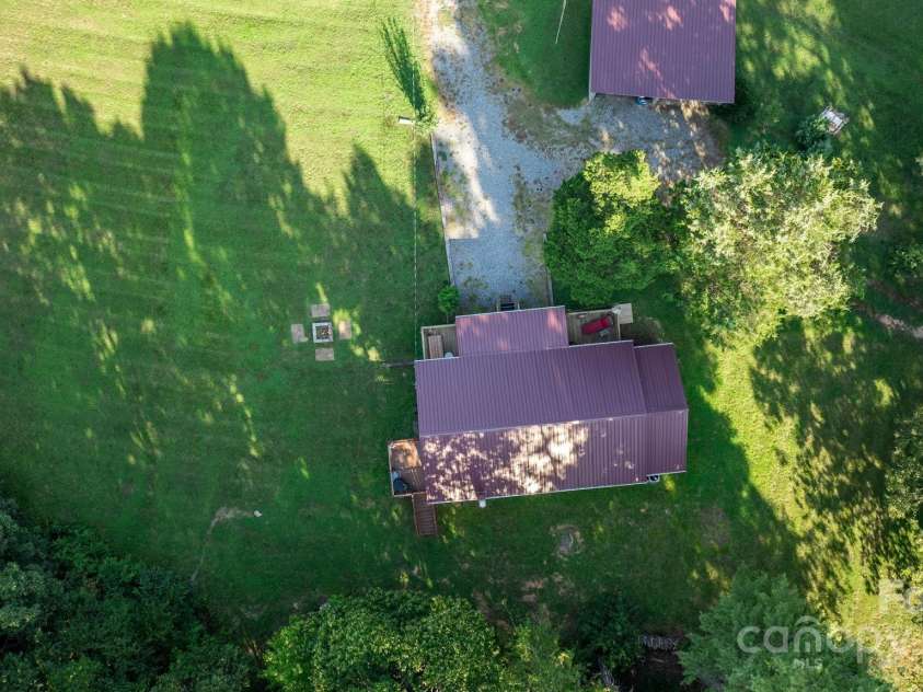 6554 GW Carson Road, Hickory, NC 28602.  MLS# CAR4284315, YatesRealty ID 27862. 