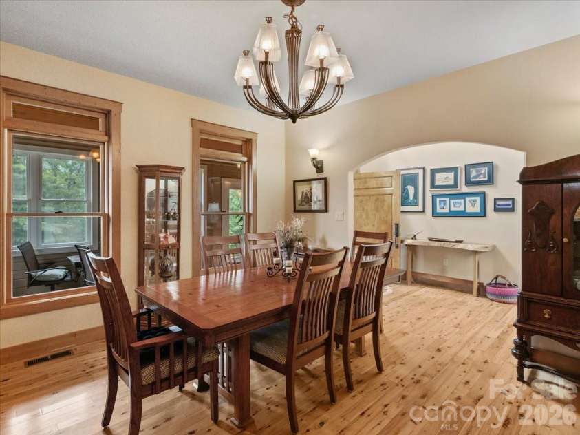750 Barebridge Drive, Burnsville, NC 28714.  MLS# CAR4385574, YatesRealty ID 27865. Dining room