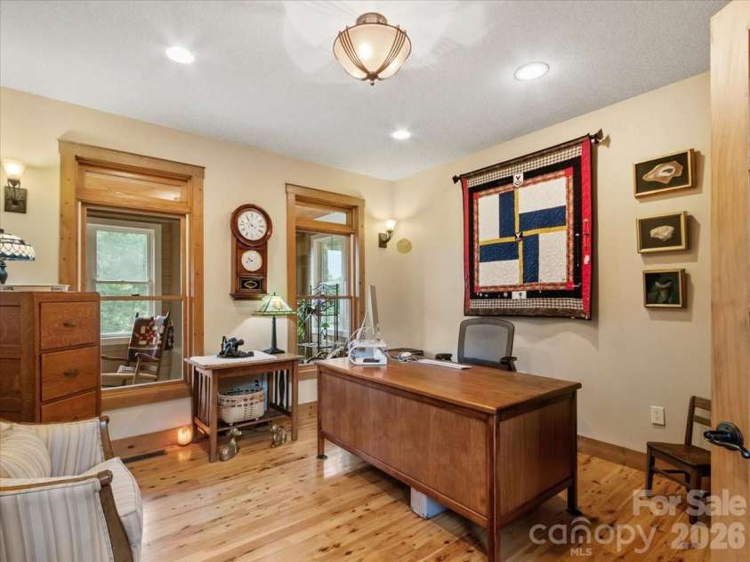 750 Barebridge Drive, Burnsville, NC 28714.  MLS# CAR4385574, YatesRealty ID 27865. Office on main level