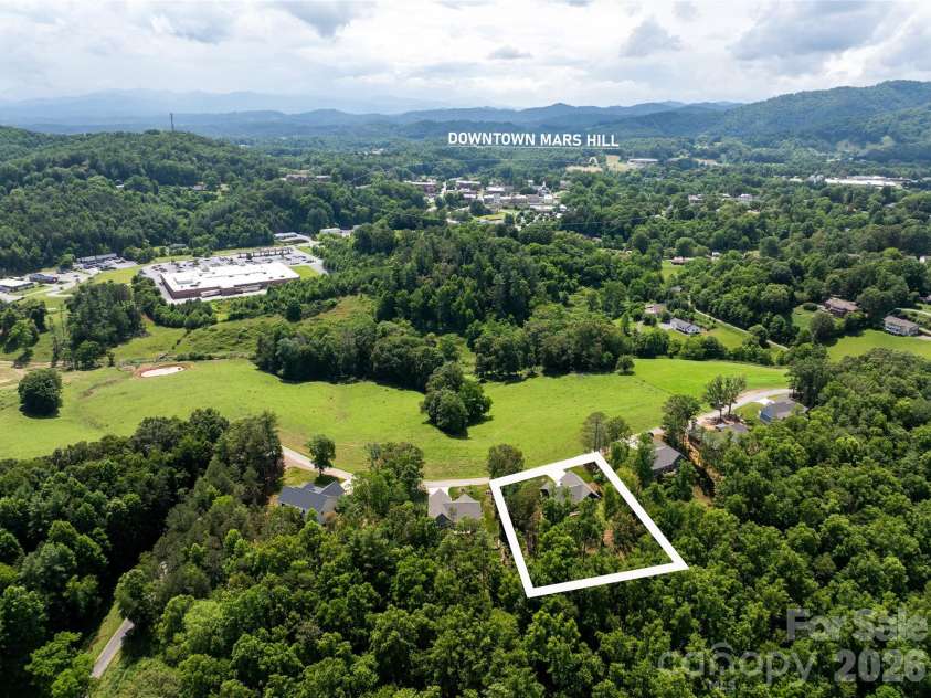 224 Country Drive, Mars Hill, NC 28754.  MLS# CAR4319713, YatesRealty ID 2787. 