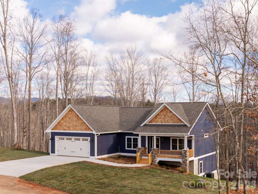 224 Country Drive, Mars Hill, NC 28754.  MLS# CAR4319713, YatesRealty ID 2787. 
