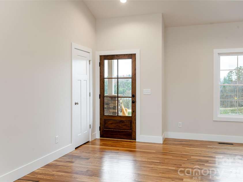 224 Country Drive, Mars Hill, NC 28754.  MLS# CAR4319713, YatesRealty ID 2787. 
