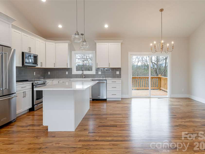 224 Country Drive, Mars Hill, NC 28754.  MLS# CAR4319713, YatesRealty ID 2787. 