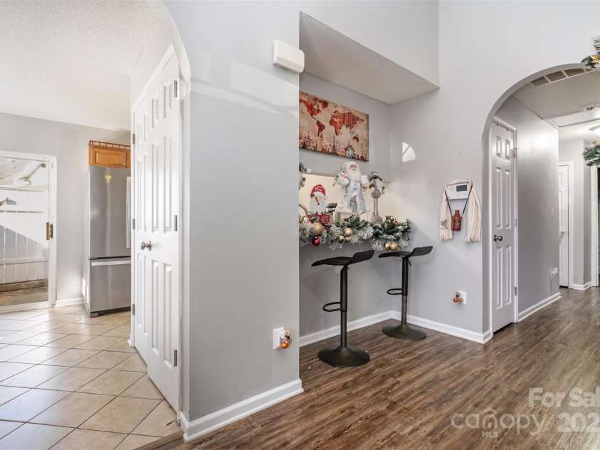 304 Athens Hills Place, Kannapolis, NC 28083.  MLS# CAR4329207, YatesRealty ID 2787. 