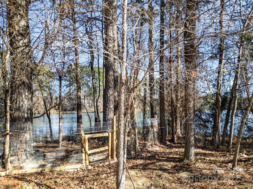 304 Athens Hills Place, Kannapolis, NC 28083.  MLS# CAR4329207, YatesRealty ID 2787. 