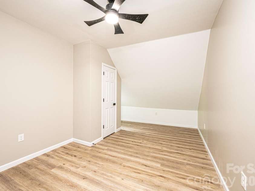 204 Hickory Street, Granite Falls, NC 28630.  MLS# CAR4283921, YatesRealty ID 27870. 