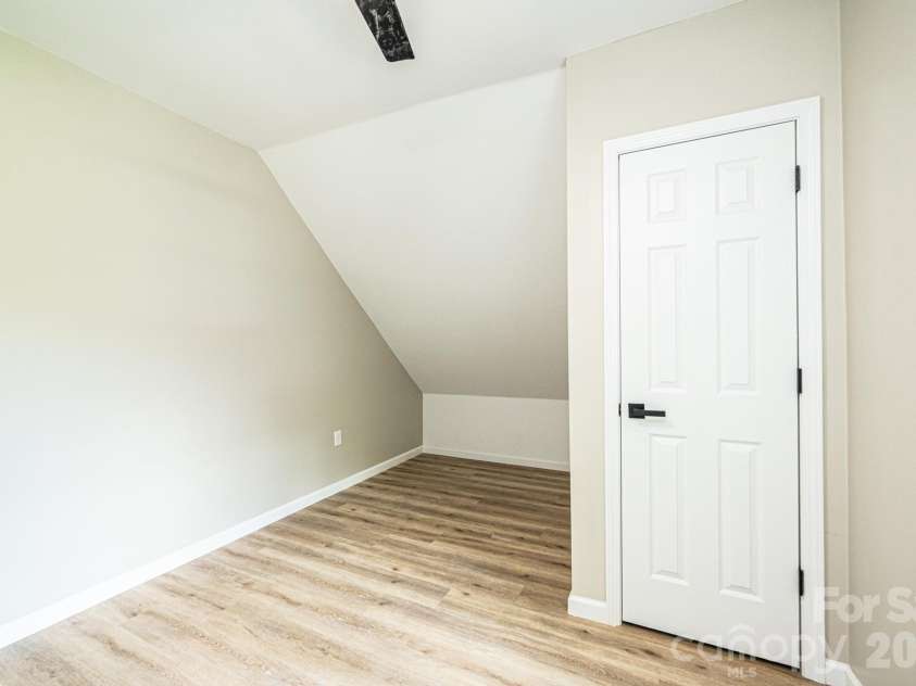 204 Hickory Street, Granite Falls, NC 28630.  MLS# CAR4283921, YatesRealty ID 27870. 