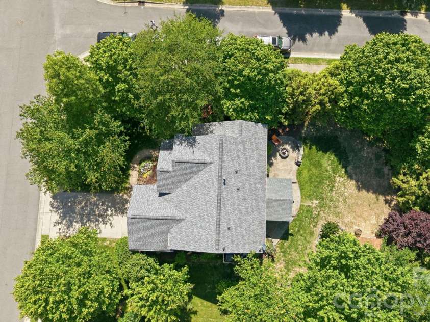 9118 Spratt Lane, Waxhaw, NC 28173.  MLS# CAR4382798, YatesRealty ID 27872. 