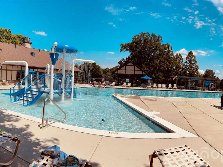 9118 Spratt Lane, Waxhaw, NC 28173.  MLS# CAR4382798, YatesRealty ID 27872. Community Pool