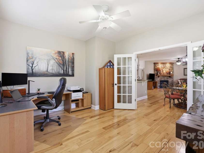 9118 Spratt Lane, Waxhaw, NC 28173.  MLS# CAR4382798, YatesRealty ID 27872. Sunroom/Office