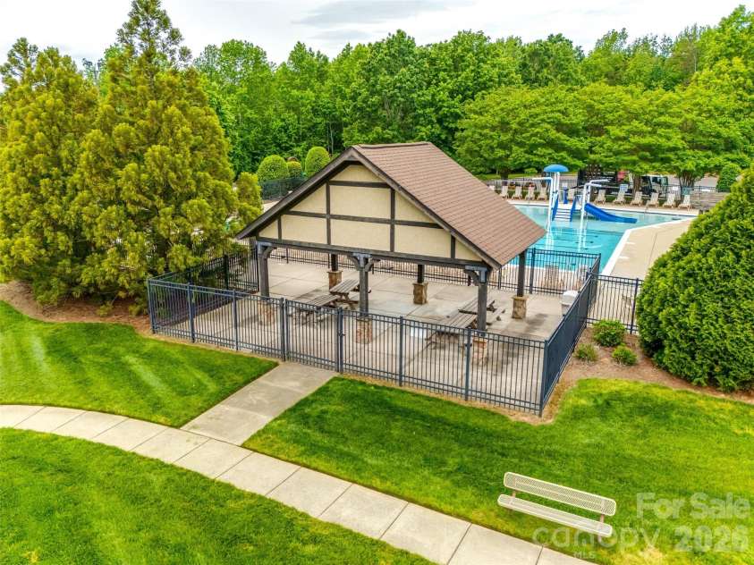 9118 Spratt Lane, Waxhaw, NC 28173.  MLS# CAR4416867, YatesRealty ID 27872. 