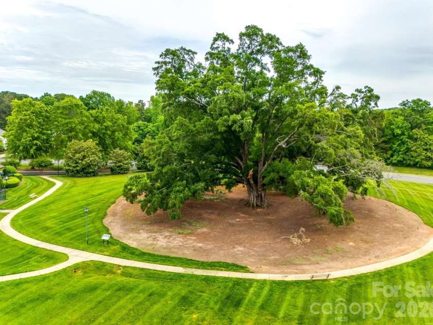 9118 Spratt Lane, Waxhaw, NC 28173.  MLS# CAR4416867, YatesRealty ID 27872. 