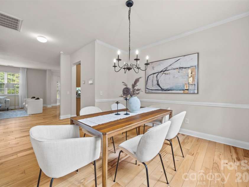9118 Spratt Lane, Waxhaw, NC 28173.  MLS# CAR4416867, YatesRealty ID 27872. Dining Rom