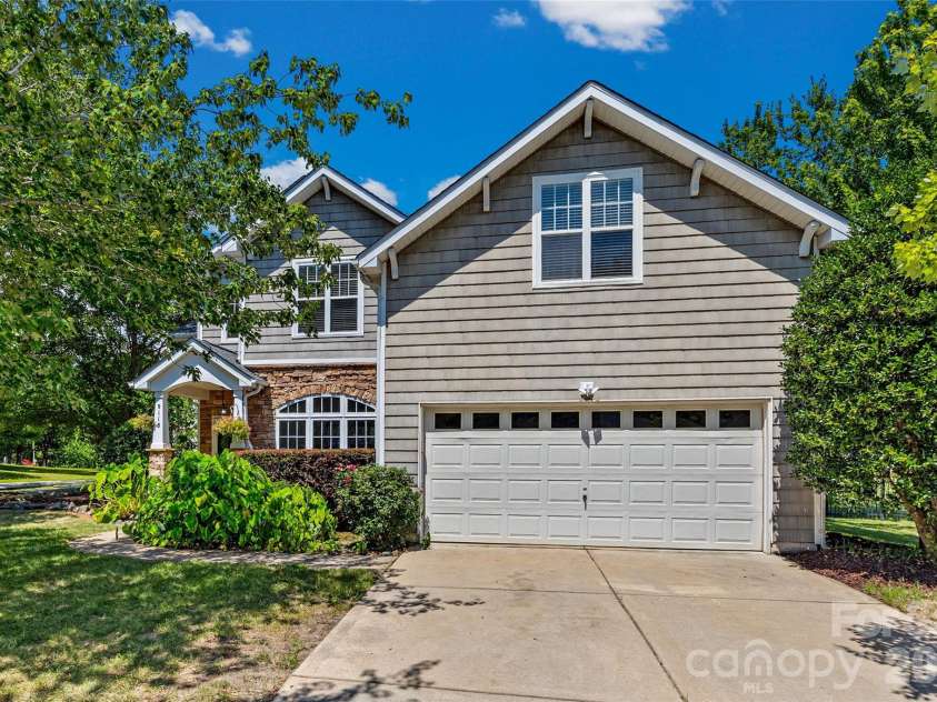 9118 Spratt Lane, Waxhaw, NC 28173.  MLS# CAR4416867, YatesRealty ID 27872. Welcome Home!