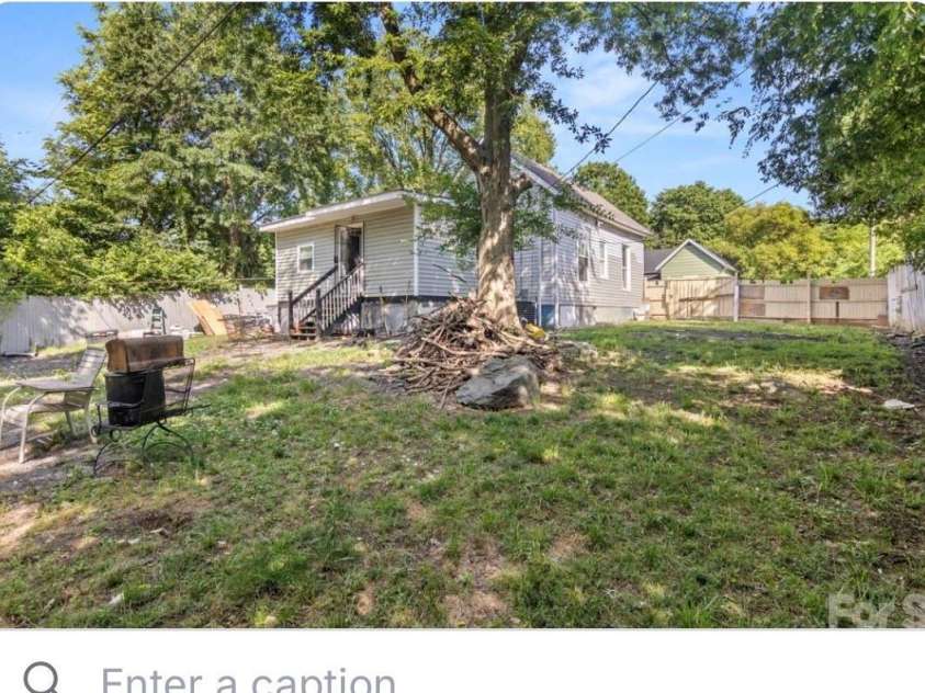 318 Goff Street, Charlotte, NC 28208.  MLS# CAR4383821, YatesRealty ID 27873. 