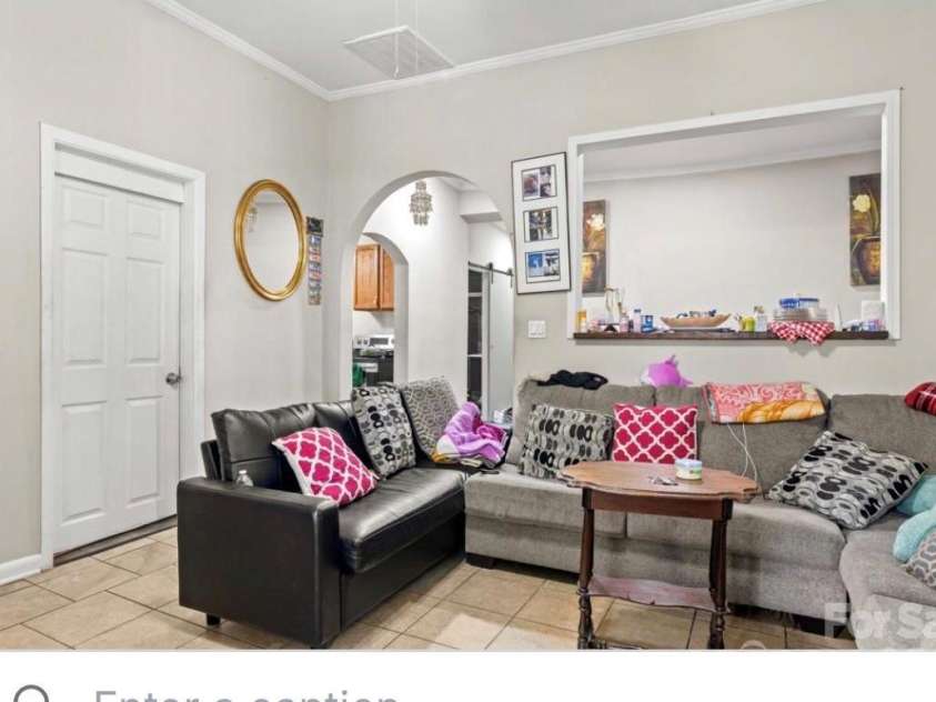 318 Goff Street, Charlotte, NC 28208.  MLS# CAR4383821, YatesRealty ID 27873. 