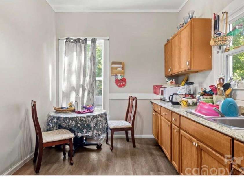 318 Goff Street, Charlotte, NC 28208.  MLS# CAR4383821, YatesRealty ID 27873. 
