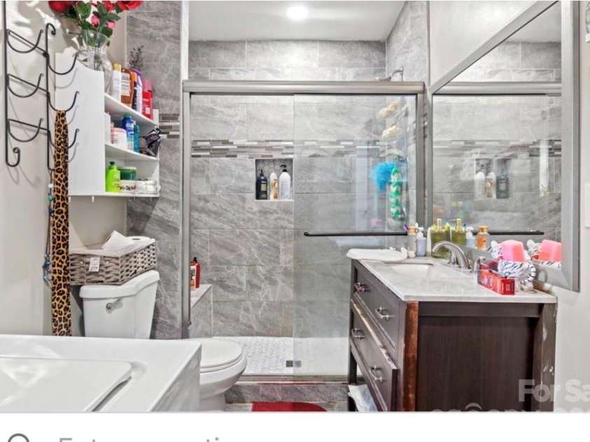 318 Goff Street, Charlotte, NC 28208.  MLS# CAR4383821, YatesRealty ID 27873. 