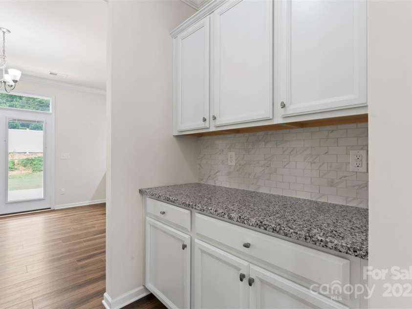 15213 Red Canoe Way, Charlotte, NC 28278.  MLS# CAR4276858, YatesRealty ID 27874. 