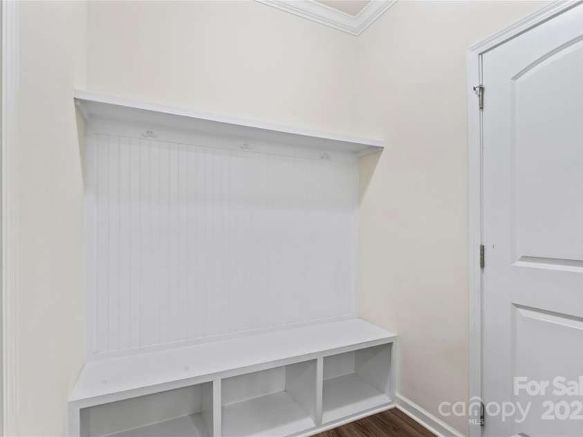 15213 Red Canoe Way, Charlotte, NC 28278.  MLS# CAR4276858, YatesRealty ID 27874. 