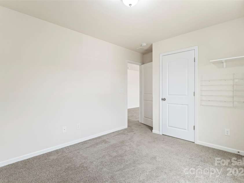 15213 Red Canoe Way, Charlotte, NC 28278.  MLS# CAR4276858, YatesRealty ID 27874. 