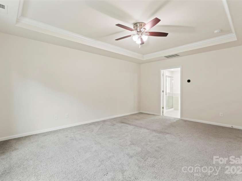 15213 Red Canoe Way, Charlotte, NC 28278.  MLS# CAR4276858, YatesRealty ID 27874. 