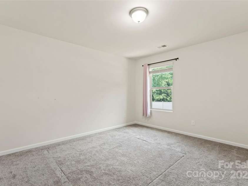 15213 Red Canoe Way, Charlotte, NC 28278.  MLS# CAR4276858, YatesRealty ID 27874. 