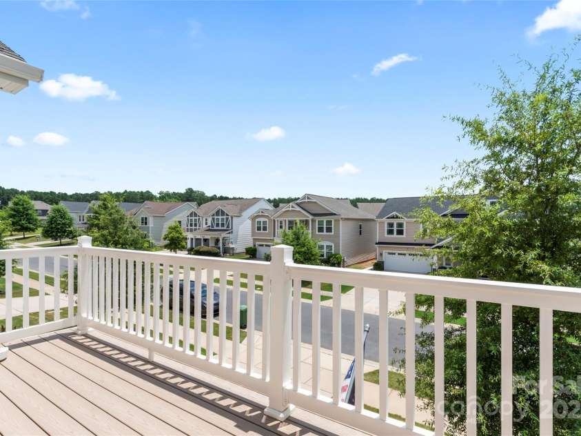 15213 Red Canoe Way, Charlotte, NC 28278.  MLS# CAR4276858, YatesRealty ID 27874. 