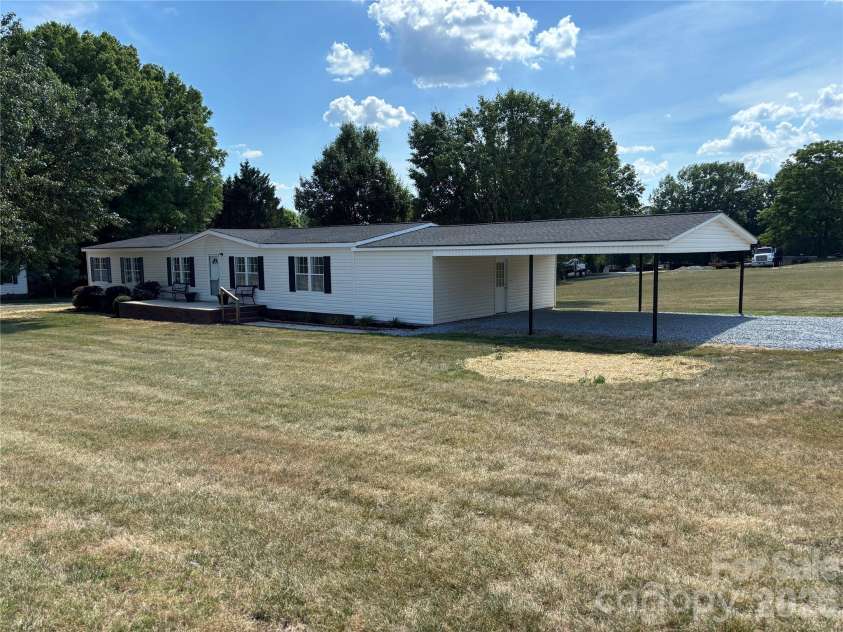 559 School Drive, Taylorsville, NC 28681.  MLS# CAR4384662, YatesRealty ID 27875. 