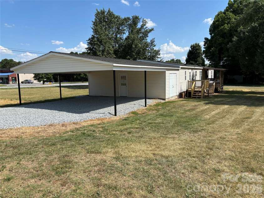 559 School Drive, Taylorsville, NC 28681.  MLS# CAR4384662, YatesRealty ID 27875. 
