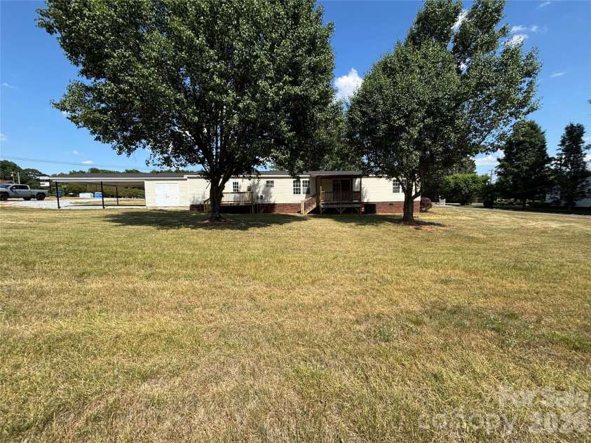 559 School Drive, Taylorsville, NC 28681.  MLS# CAR4384662, YatesRealty ID 27875. 
