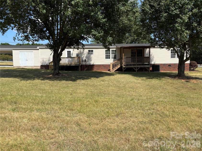559 School Drive, Taylorsville, NC 28681.  MLS# CAR4384662, YatesRealty ID 27875. 