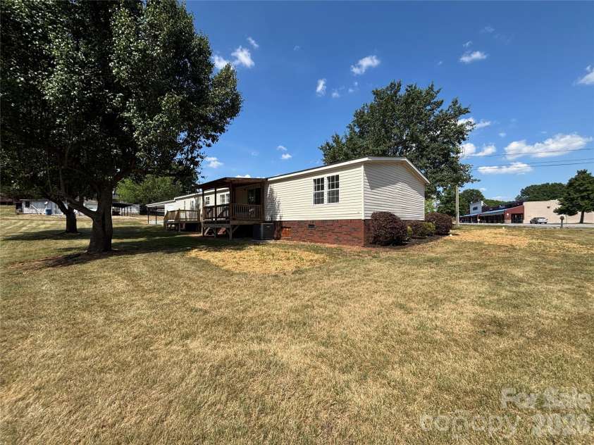 559 School Drive, Taylorsville, NC 28681.  MLS# CAR4384662, YatesRealty ID 27875. 