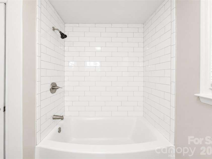 2121 24th Street, Hickory, NC 28601.  MLS# CAR4385228, YatesRealty ID 27879. Updated Guest Bath on Main Level
