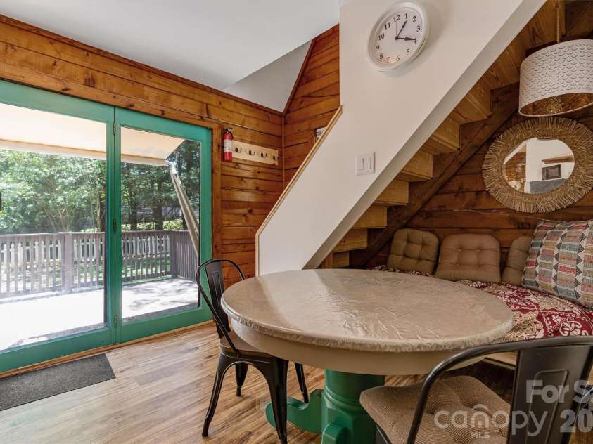 8347 Cedar Circle, Connelly Springs, NC 28612.  MLS# CAR4388010, YatesRealty ID 27880. Casual Dining Nook/Deck View