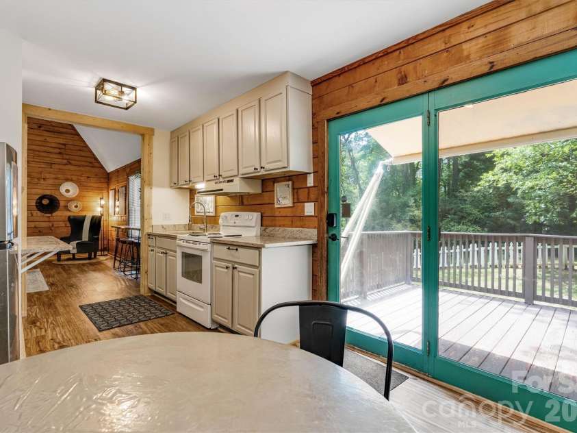 8347 Cedar Circle, Connelly Springs, NC 28612.  MLS# CAR4388010, YatesRealty ID 27880. Dining/Kitchen/Family Room View 