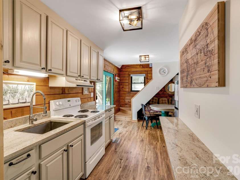 8347 Cedar Circle, Connelly Springs, NC 28612.  MLS# CAR4388010, YatesRealty ID 27880. Focused Kitchen View