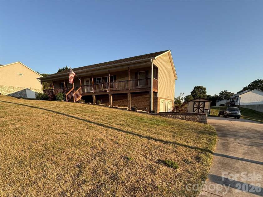 2311 Merts Way, Hudson, NC 28638.  MLS# CAR4383154, YatesRealty ID 27881. 
