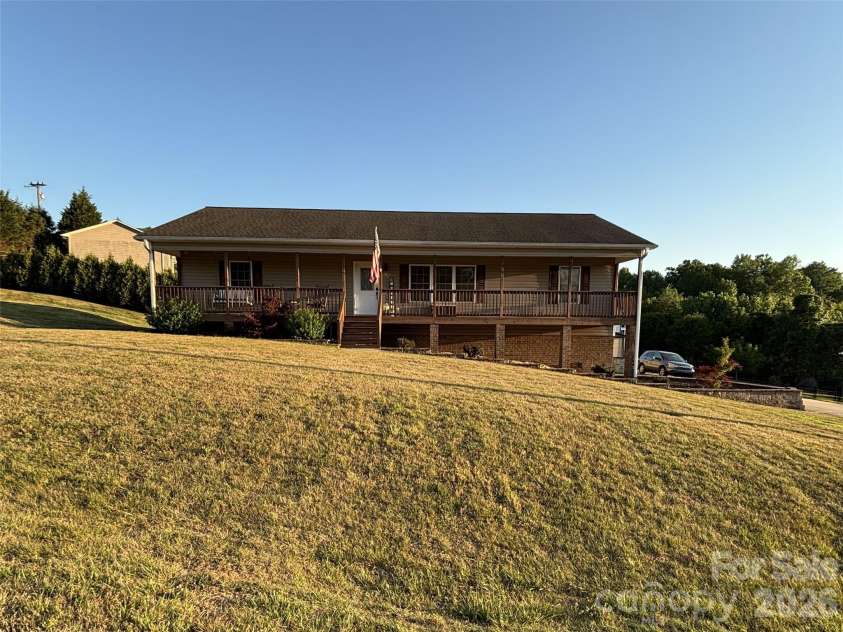 2311 Merts Way, Hudson, NC 28638.  MLS# CAR4383154, YatesRealty ID 27881. 