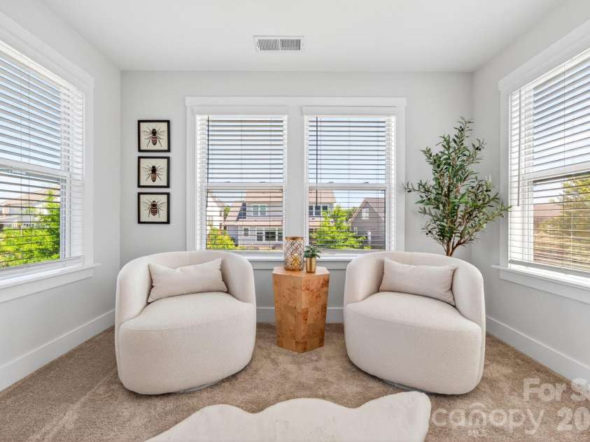 6271 Six String Court, Fort Mill, SC 29708.  MLS# CAR4384040, YatesRealty ID 27883. Sunny Sitting Area