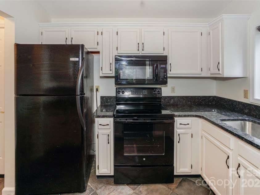 821 Mallard Head Lane, Mooresville, NC 28117.  MLS# CAR4278775, YatesRealty ID 27883. 