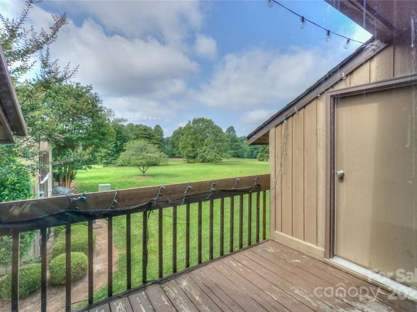 821 Mallard Head Lane, Mooresville, NC 28117.  MLS# CAR4278775, YatesRealty ID 27883. 