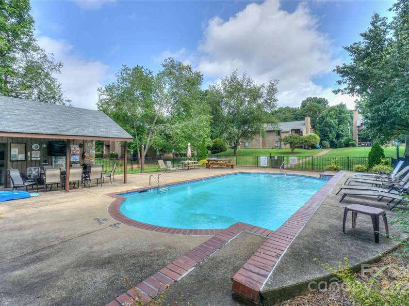 821 Mallard Head Lane, Mooresville, NC 28117.  MLS# CAR4278775, YatesRealty ID 27883. 
