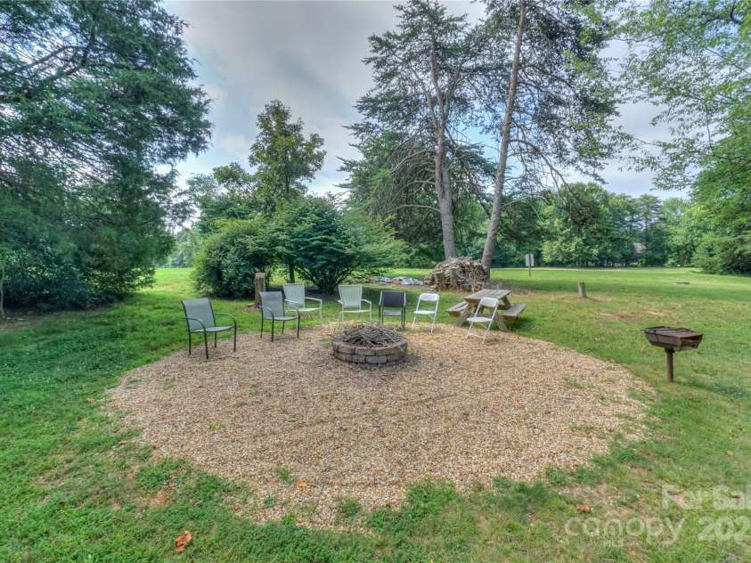 821 Mallard Head Lane, Mooresville, NC 28117.  MLS# CAR4278775, YatesRealty ID 27883. 