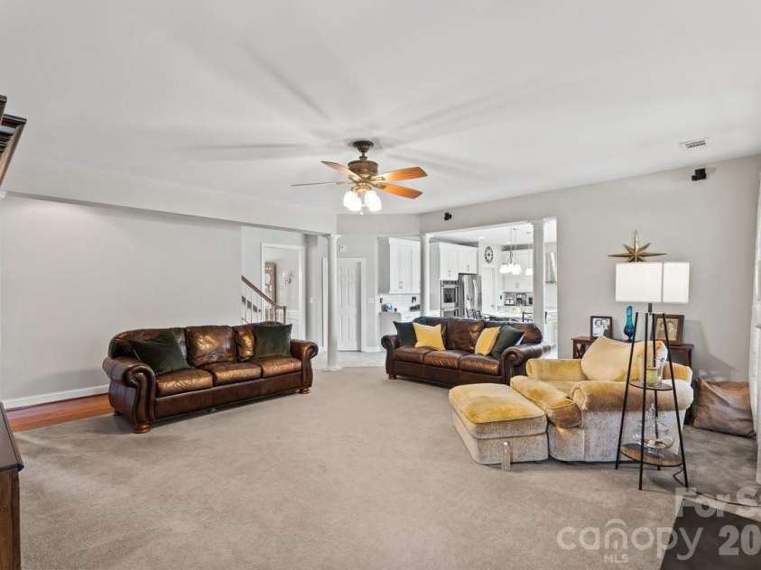 286 Corona Circle, Mooresville, NC 28117.  MLS# CAR4385796, YatesRealty ID 27884. 