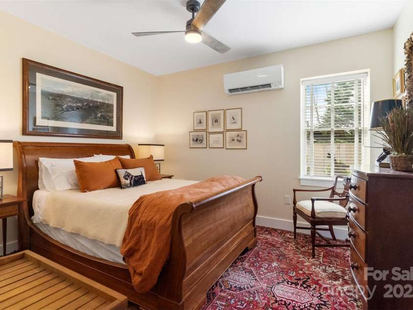 6 Houston Street, Asheville, NC 28801.  MLS# CAR4221476, YatesRealty ID 27884. Lower level bedroom