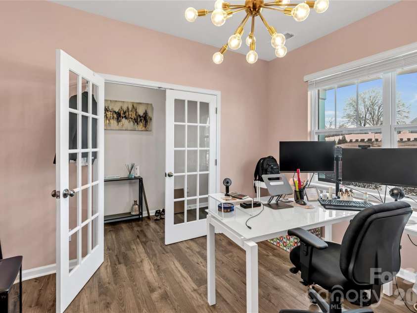 124 Sequoia Forest Drive, Mooresville, NC 28117.  MLS# CAR4355912, YatesRealty ID 27885. 