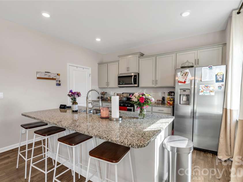 124 Sequoia Forest Drive, Mooresville, NC 28117.  MLS# CAR4355912, YatesRealty ID 27885. 