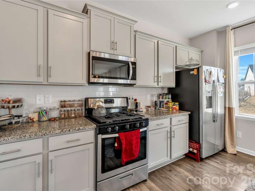 124 Sequoia Forest Drive, Mooresville, NC 28117.  MLS# CAR4355912, YatesRealty ID 27885. 